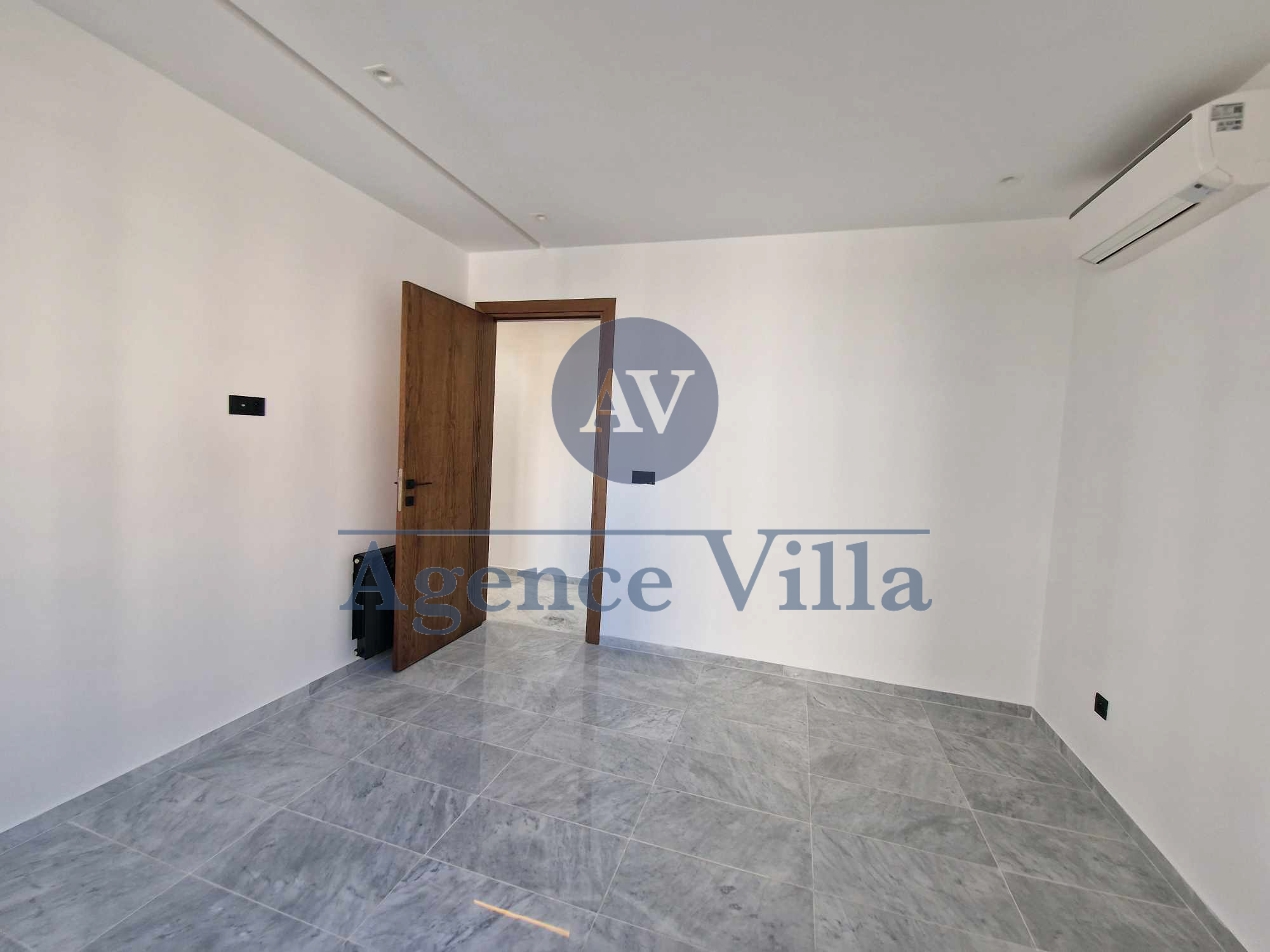 Ain Zaghouan Ain Zaghouan Location Appart. 2 pices Un s2  ain zaghouane sud