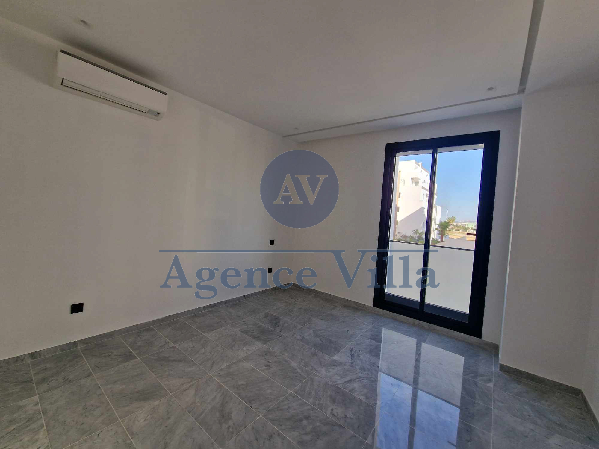 Ain Zaghouan Ain Zaghouan Location Appart. 2 pices Un s2  ain zaghouane sud