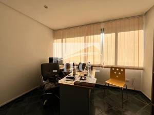 Bab Bhar Montplaisir Bureaux & Commerces Bureau Bureau en 5 espaces 130mmontplaisir