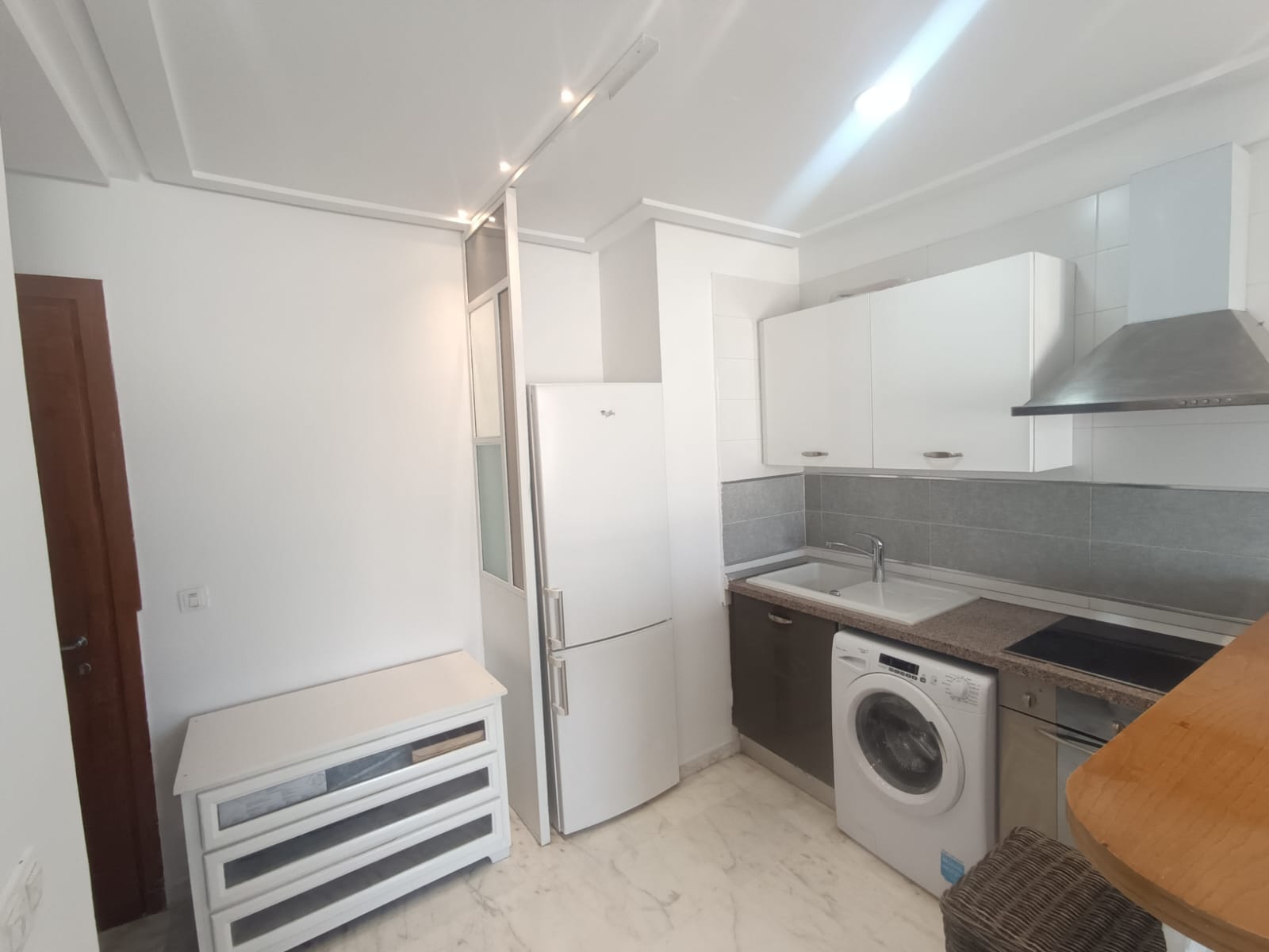 La Marsa Berge Du Lac Location Appart. 2 pices S1 de 55m2 meubl au lac 2