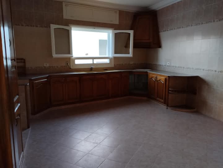 Bizerte Nord Cite De La Sante Location Appart. 4 pices Un appartement s4