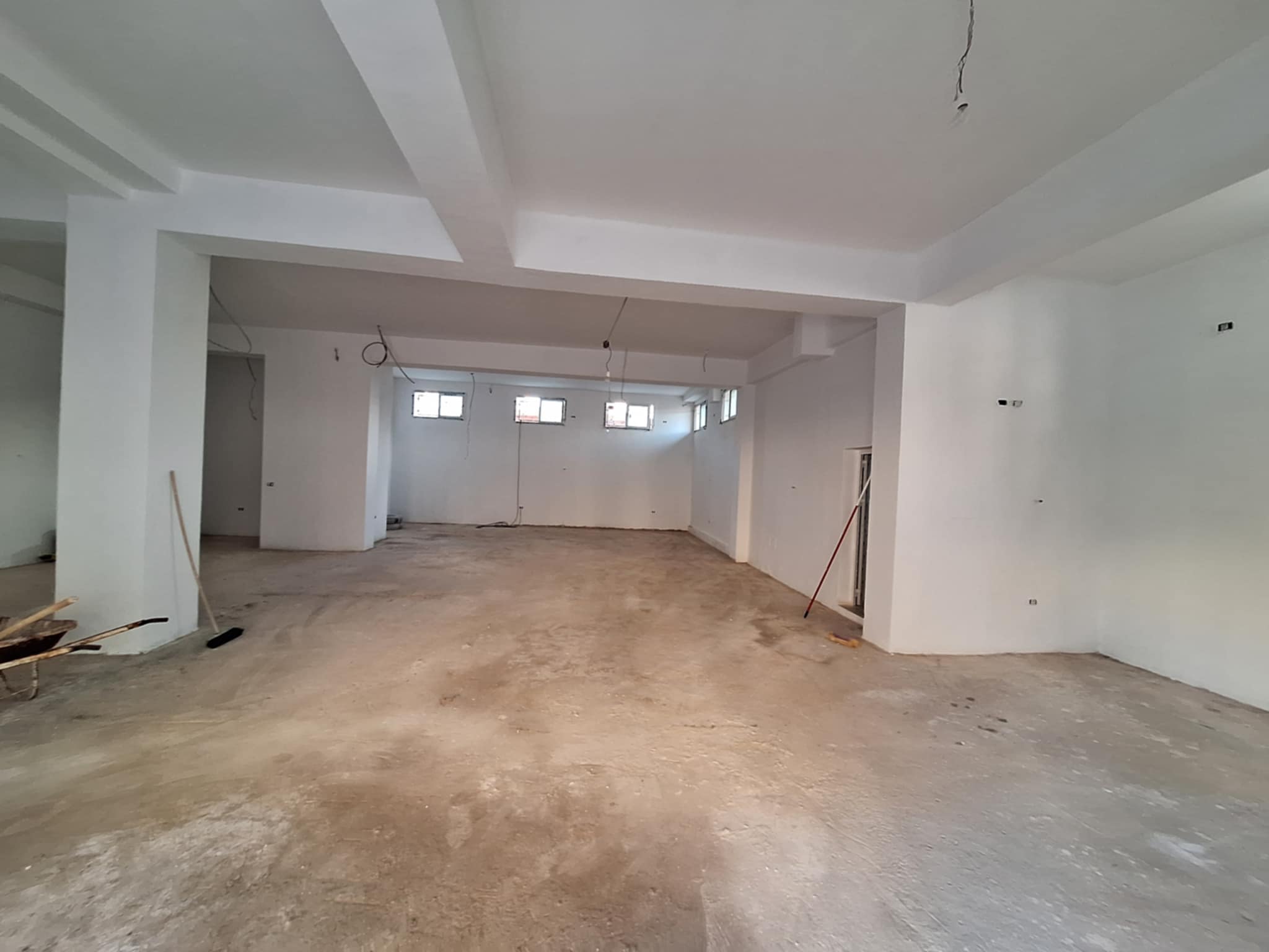 Fouchana Zone Industrielle El Meghira Location Surfaces Local commercial