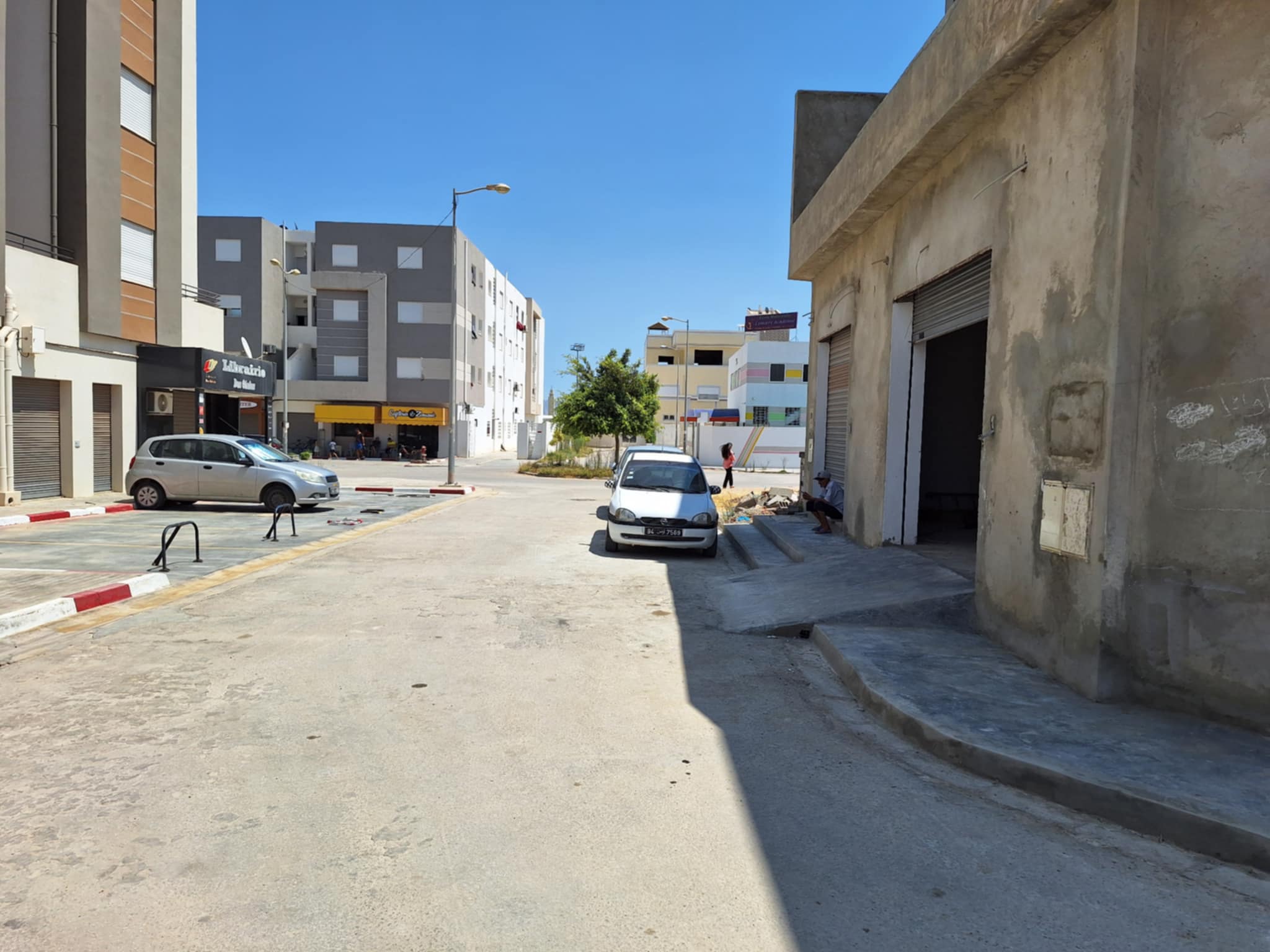 Fouchana Zone Industrielle El Meghira Location Surfaces Local commercial
