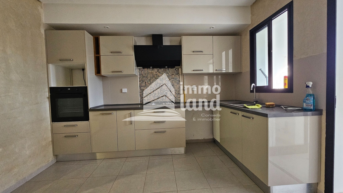 La Soukra La Soukra Location Appart. 4 pices Appartement s3 avec terrasse  la soukra