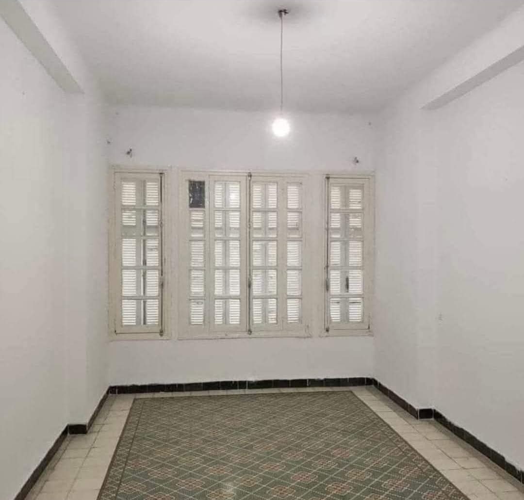 Menzel Bourguiba Cite Sidi Yahya Vente Maisons Grande villa  menzel bourguiba