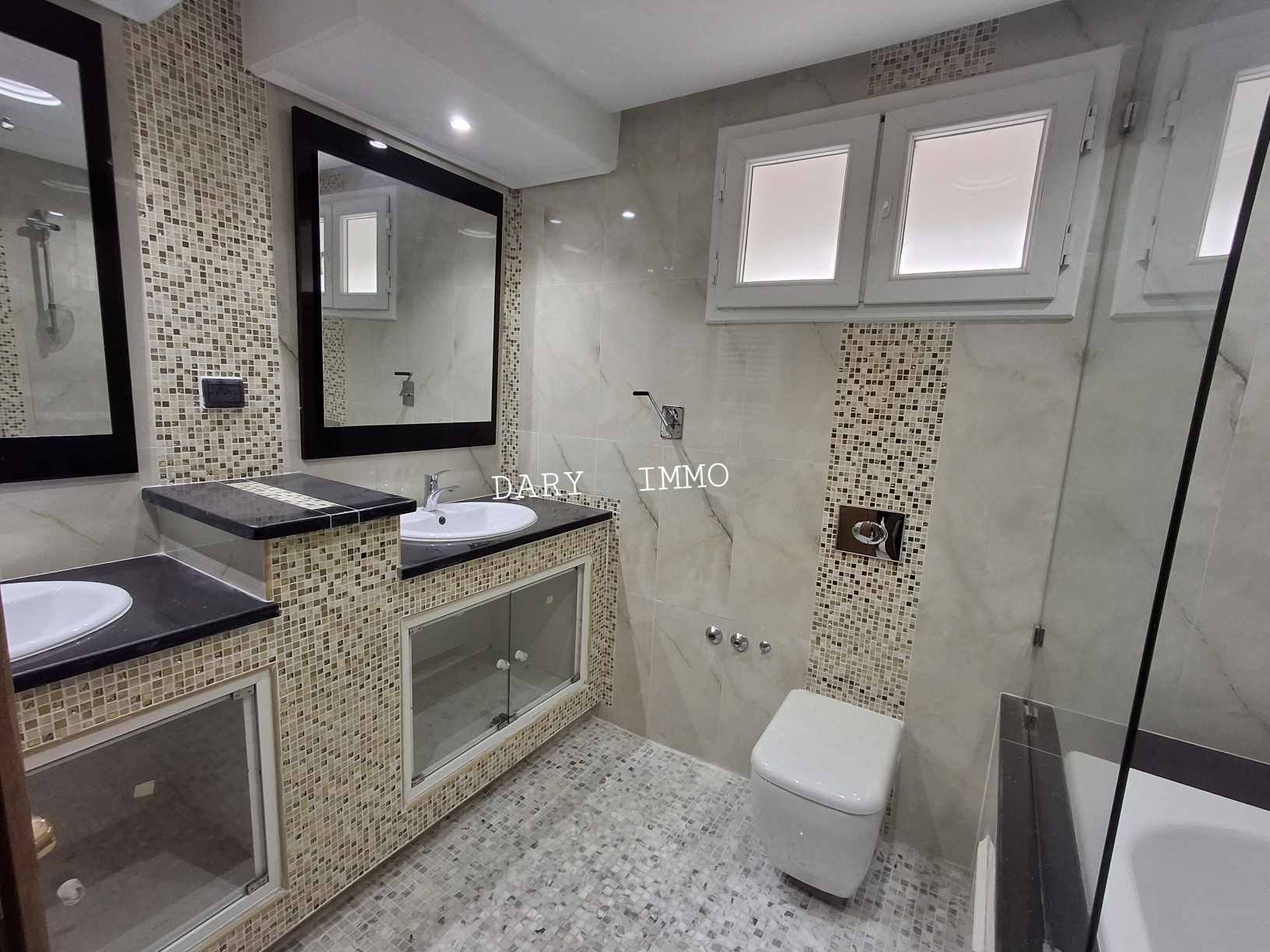 La Soukra La Soukra Vente Appart. 4 pices Appartement s3 neuf avec jardin   la soukra
