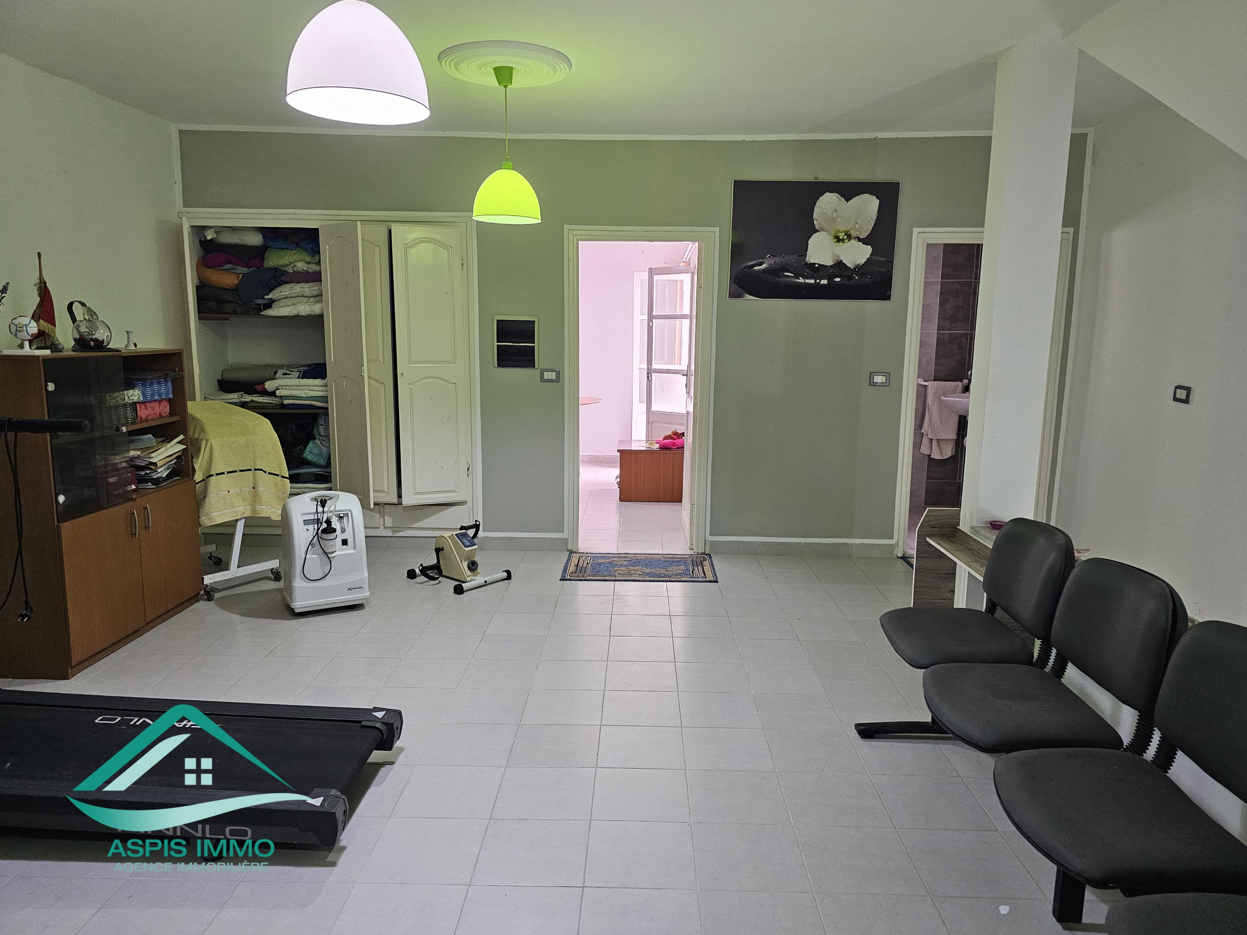 El Haouaria El Haouaria Bureaux & Commerces Bureau Vt967local commercial  hawaria