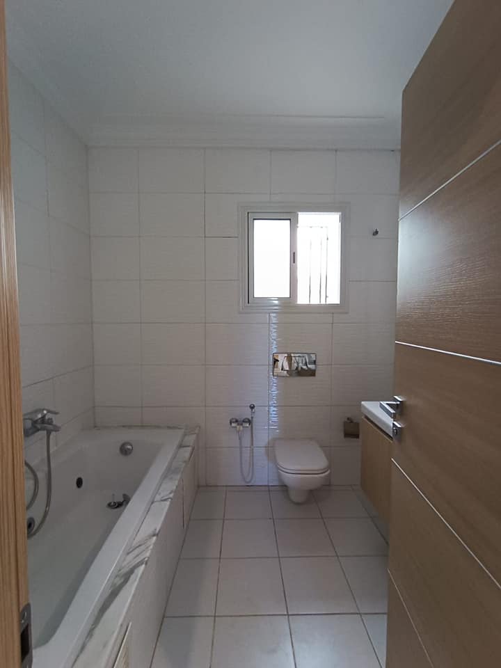 Ariana Ville Cite Ennasr 2 Location Appart. 5 pices+ Ennasr 2 agrable appt s4 avec 2 parkings