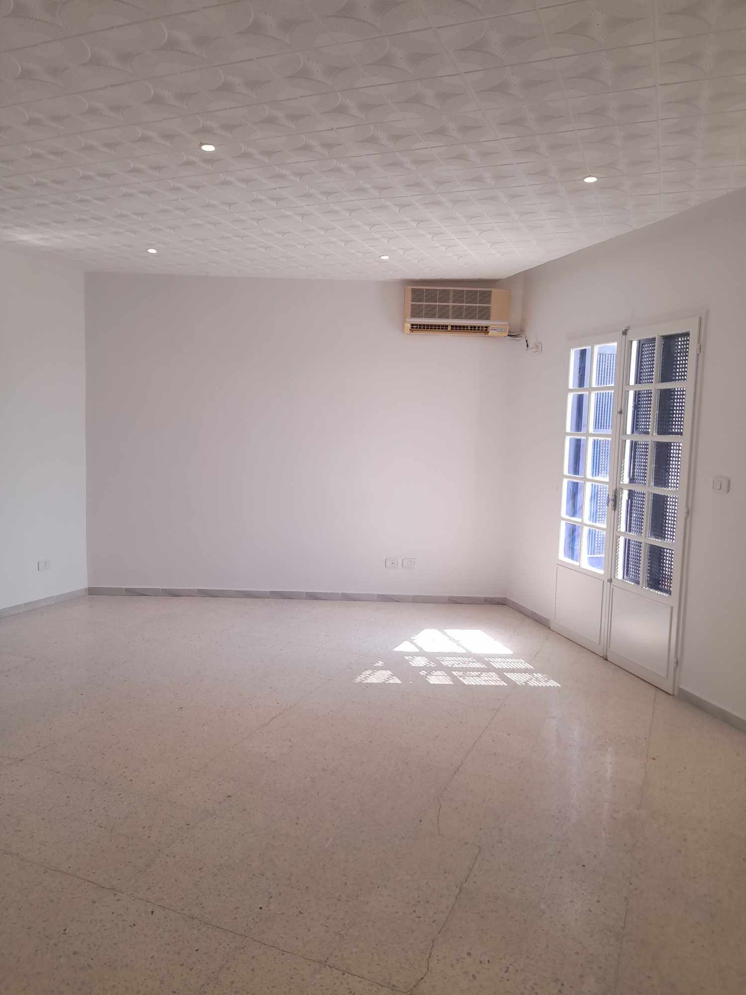 El Menzah El Manar 1 Location Maisons Manar 1 villa s5 hab ou bureau