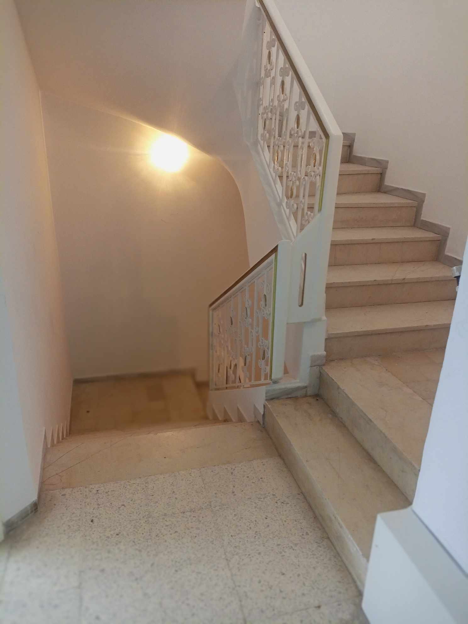 El Menzah El Manar 1 Location Maisons Manar 1 villa s5 hab ou bureau