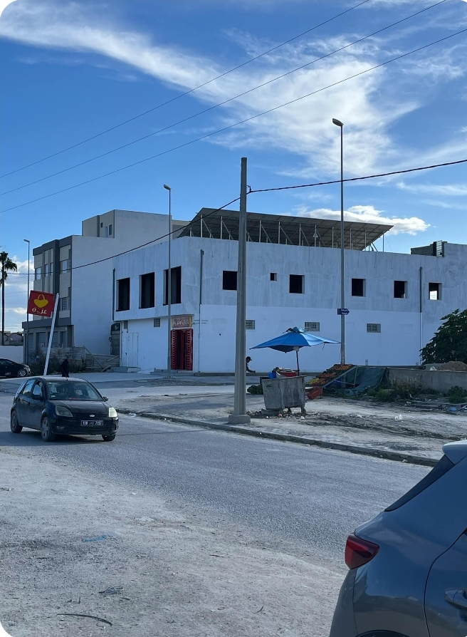 Raoued Jaafar 1 Location Surfaces Locale commerciale showrom