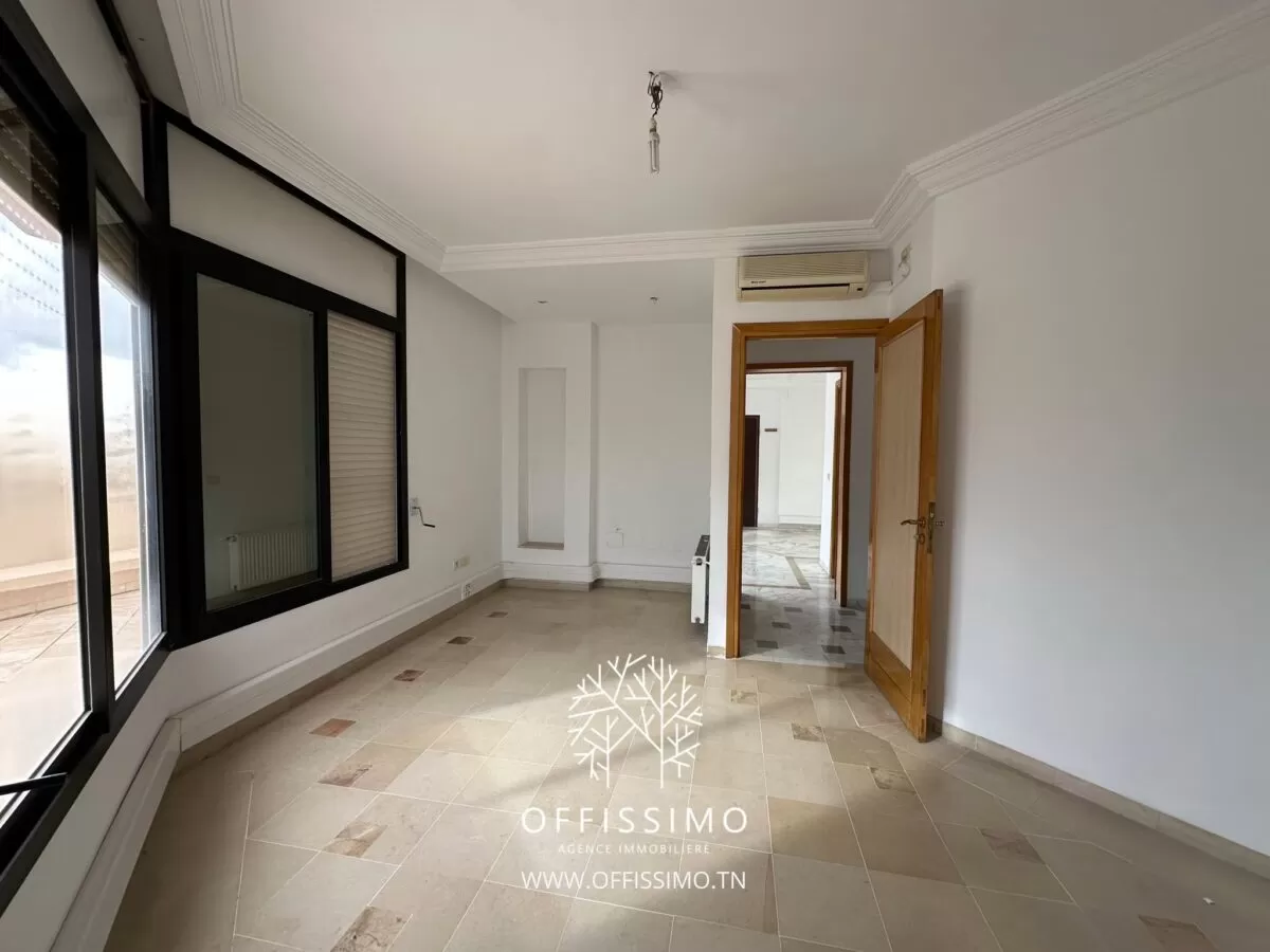 La Marsa Berge Du Lac Location Appart. 2 pices Appartement s1 lac 1 vide