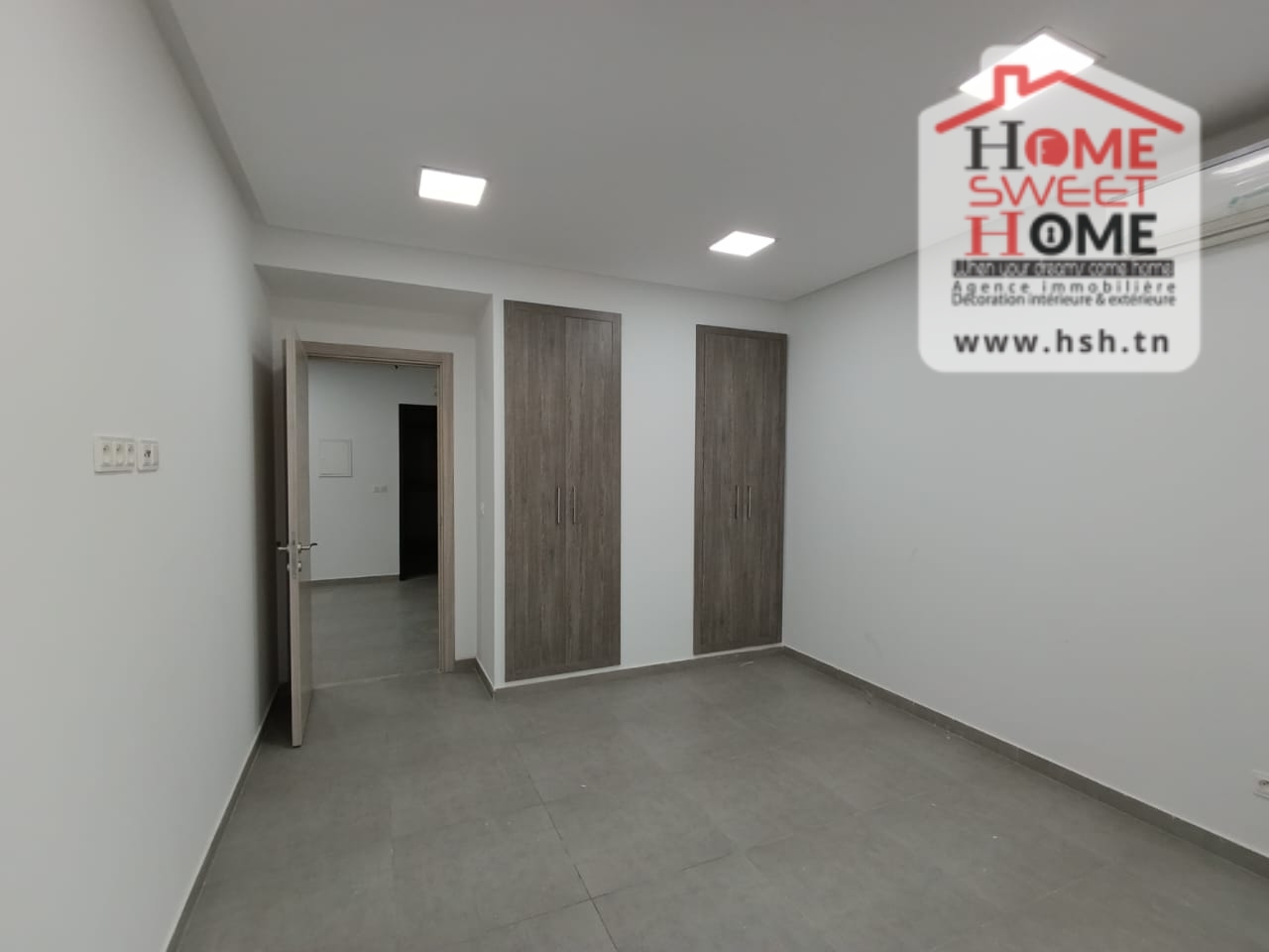 Ain Zaghouan Ain Zaghouan Bureaux & Commerces Bureau Bureau h2 ulta  ain zaghouan