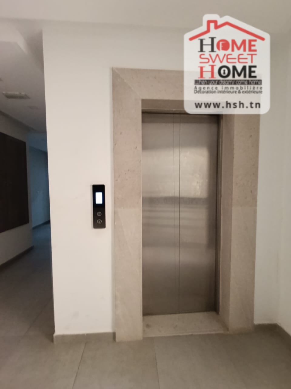 Ain Zaghouan Ain Zaghouan Bureaux & Commerces Bureau Bureau h2 ulta  ain zaghouan