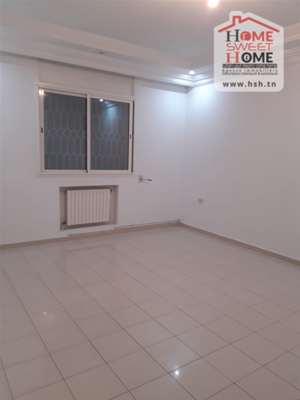 El Kram&nbsp;Le Kram&nbsp;Vente&nbsp;Appart. 4 pi�ces&nbsp;Etage de villa s3 phirouza au kram