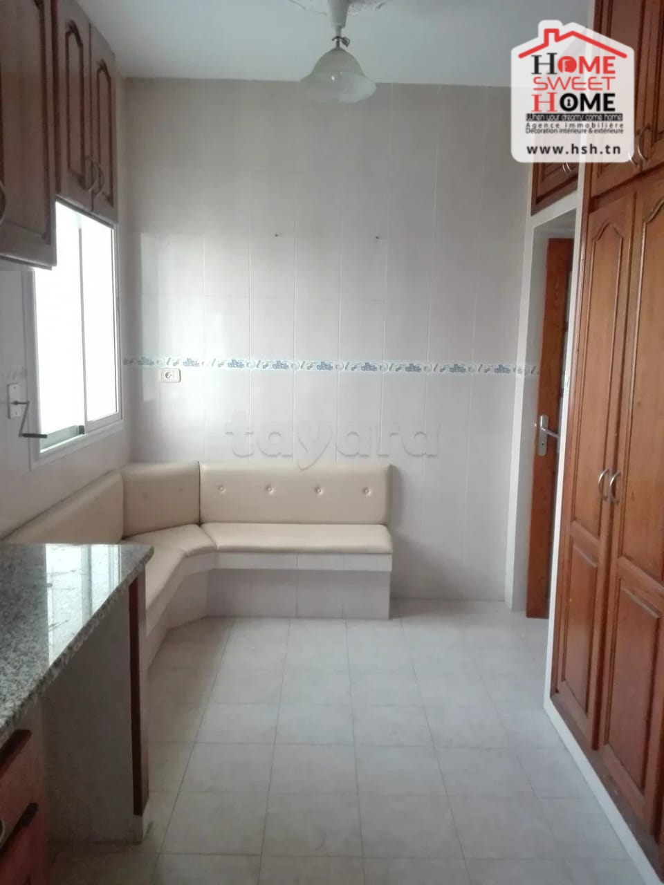 El Kram&nbsp;Le Kram&nbsp;Vente&nbsp;Appart. 4 pi�ces&nbsp;Etage de villa s3 phirouza au kram