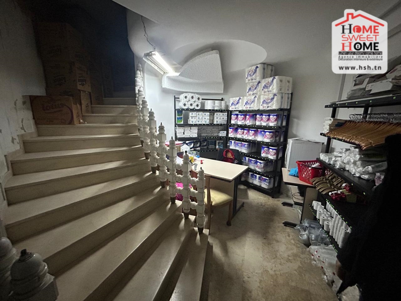 Ariana Ville El Menzah 7 Bureaux & Commerces Fond de Commerce Fonds tamar  el manzah 7