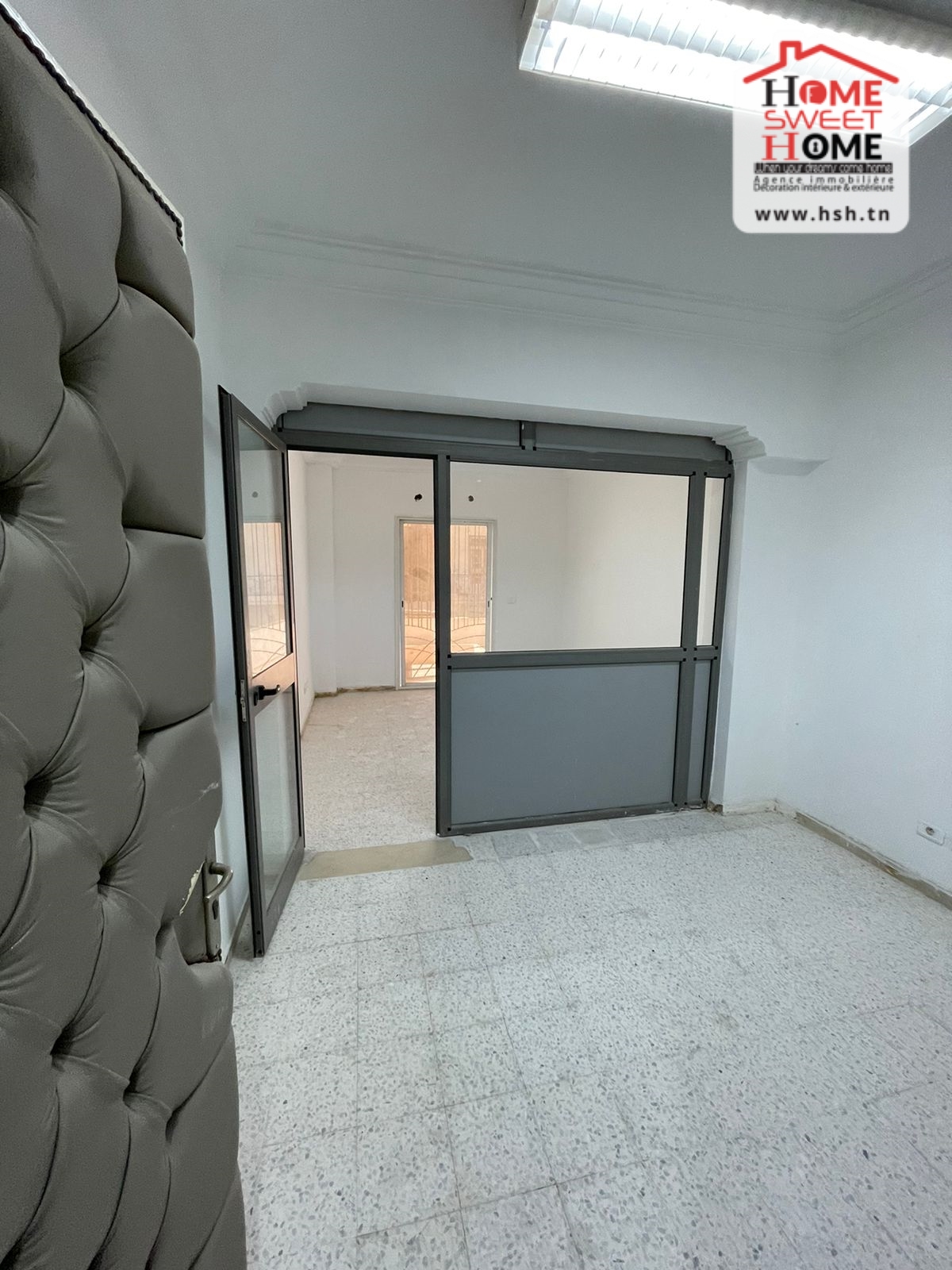 Bab Bhar Bab Bhar Bureaux & Commerces Bureau Bureau h4 isaac  lafayette