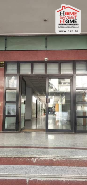 Bab Bhar Bab Bhar Vente Surfaces Local commercial drake  centre ville tunis