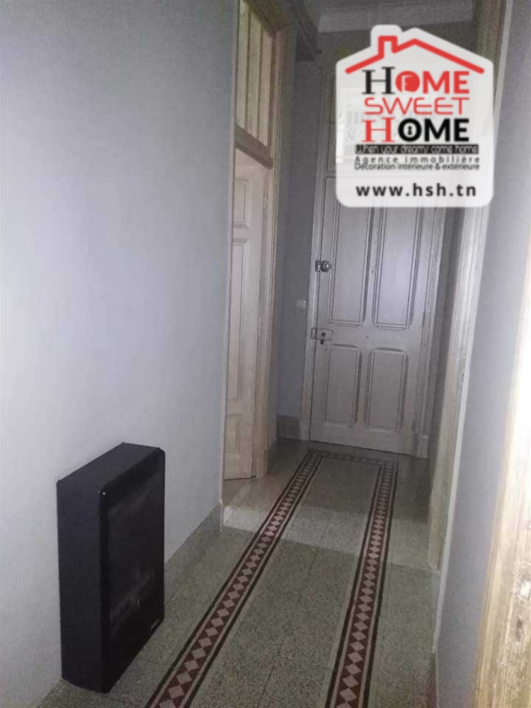Bab Bhar Bab Bhar Vente Appart. 2 pices Appart s2 piro  passage tunis
