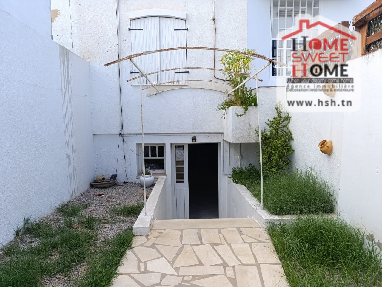 Ain Zaghouan Ain Zaghouan Bureaux & Commerces Fond de Commerce Fond de commerce piaci  ain zaghouan nord