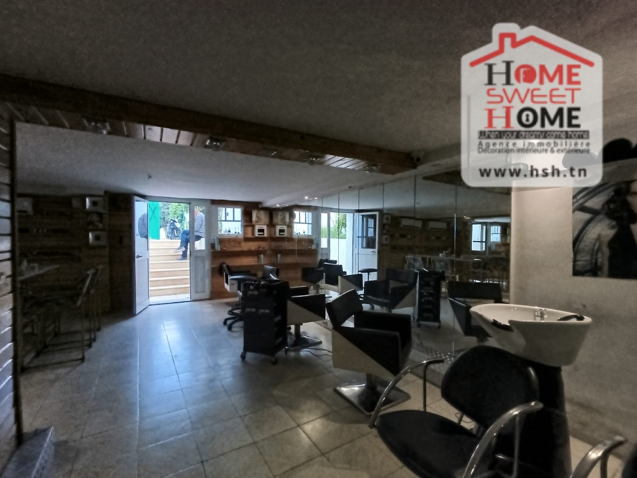 Ain Zaghouan Ain Zaghouan Bureaux & Commerces Fond de Commerce Fond de commerce piaci  ain zaghouan nord