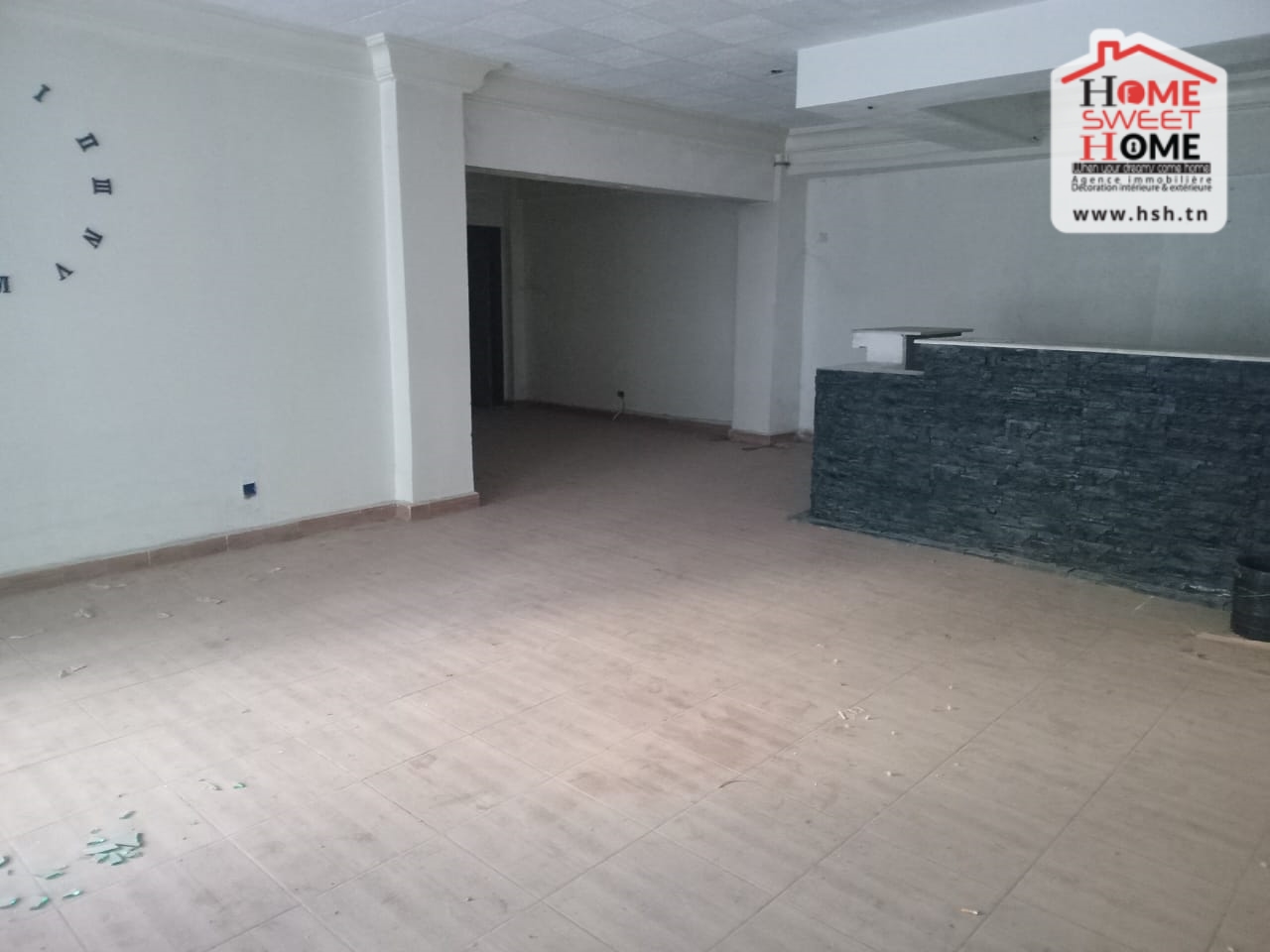 Bab Bhar Montplaisir Bureaux & Commerces Surfaces Local le carre d affaires  montplaisir