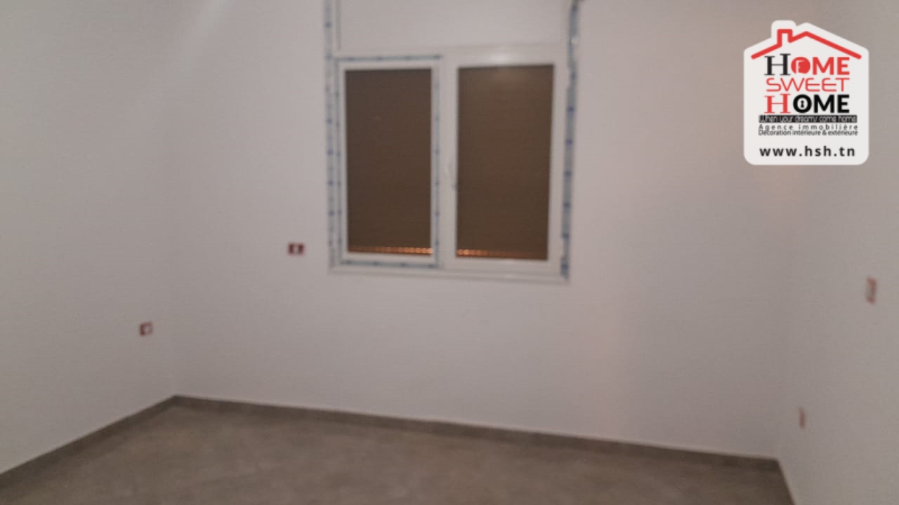 Kelibia Kelibia Vente Appart. 5 pices+ Immeuble frdrique  dar allouch klibia