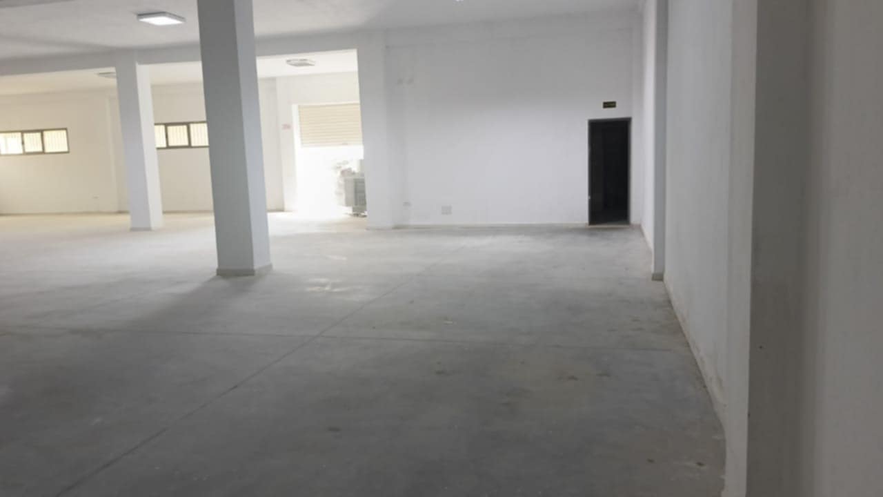 Megrine Zone Industrielle Saint Gobin Location Appart. 5 pices+ Un immeuble haut standing r2  megrine