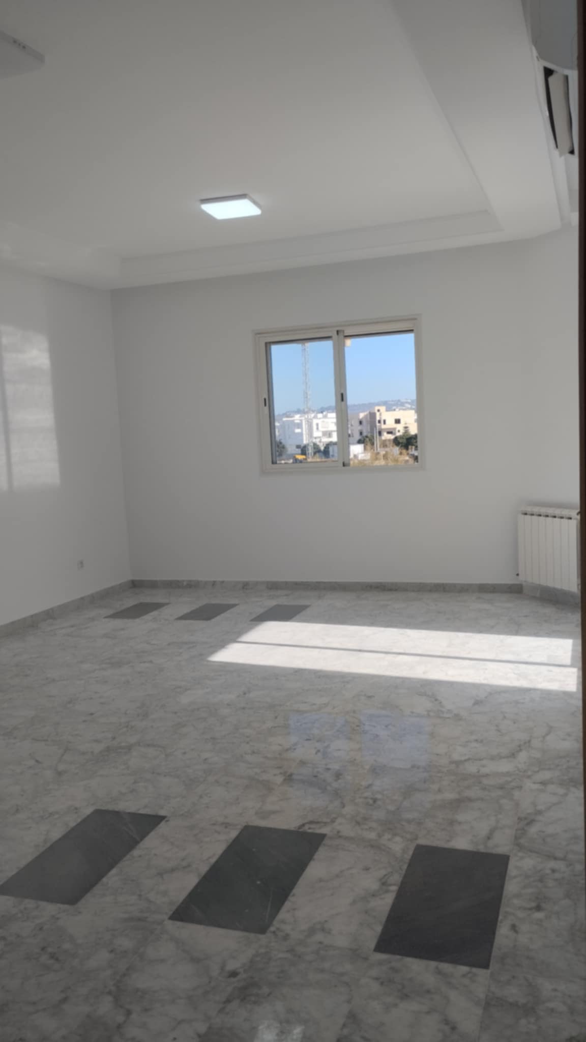 Ain Zaghouan Jardins de Carthage Vente Appart. 4 pices Un jolie s3  les jardins deb carthage