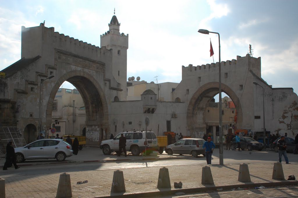 Bab Souika Bab El Khadra Location Appart. 2 pices Colloccation avec vielle dame
