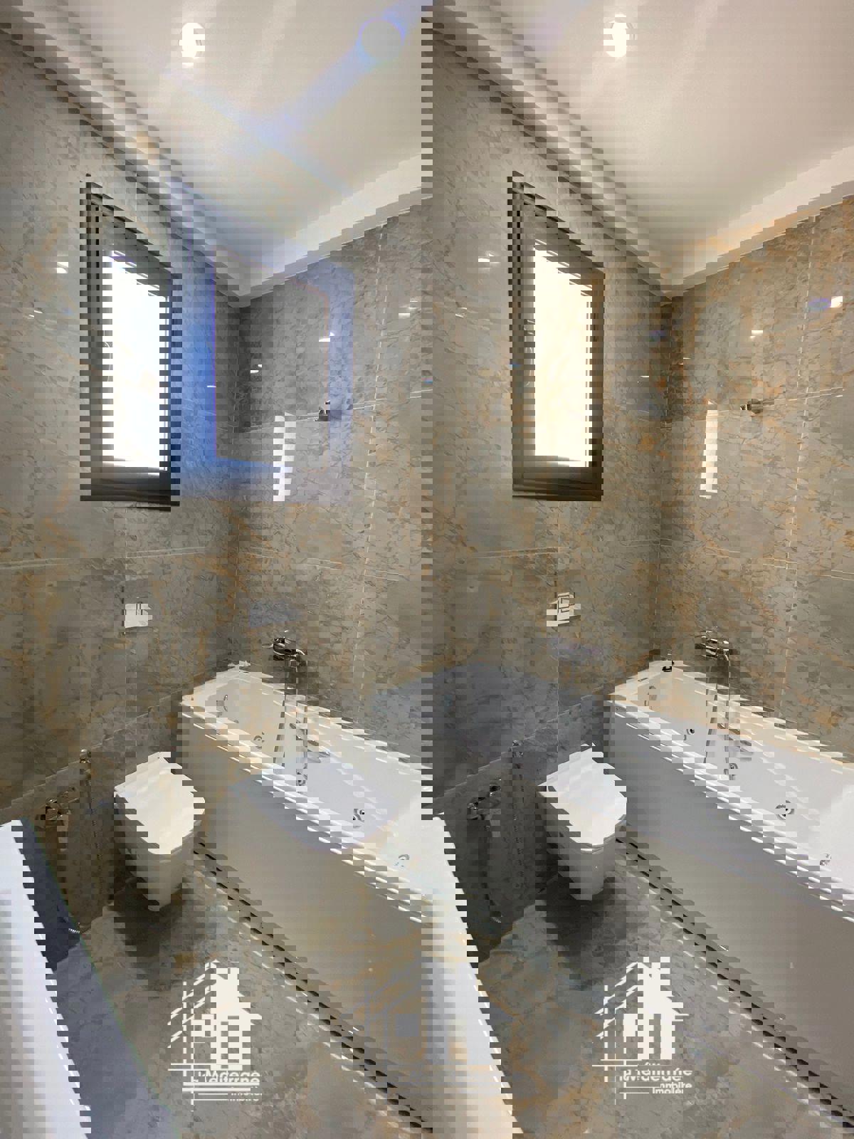 Ain Zaghouan Ain Zaghouan Location Appart. 3 pices Appartement s2  ain zaghouan nord