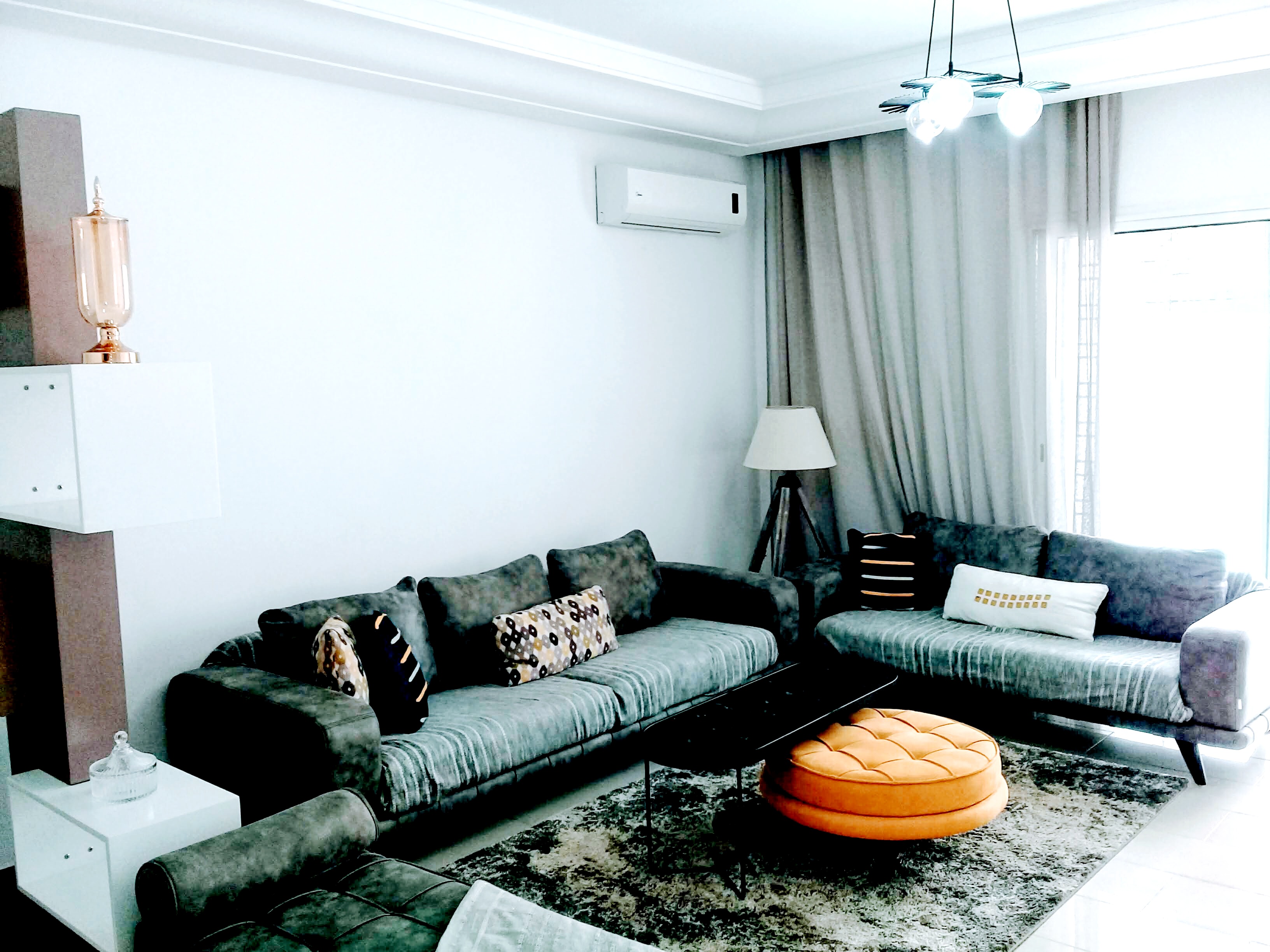 La Marsa Berge Du Lac Location Appart. 5 pices+ Cit wahat s4 meubl pr tranger