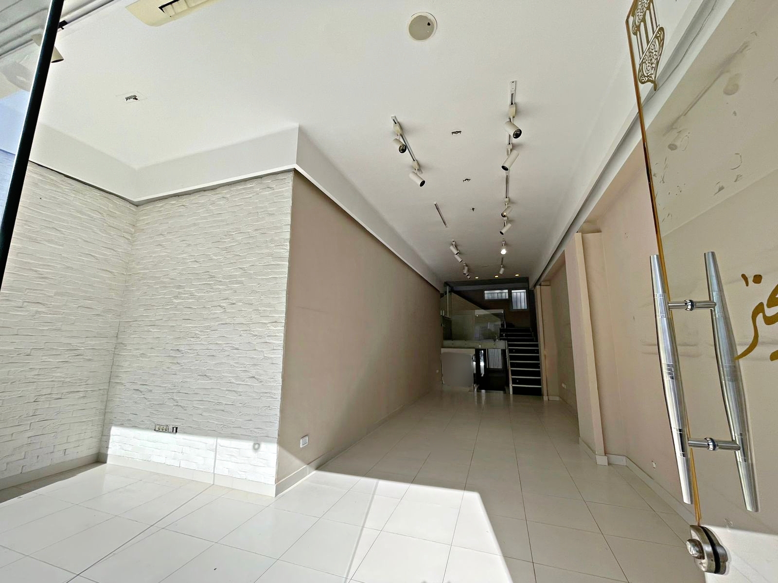Ariana Ville El Menzah 5 Location Autre Local commercial  menzah 5