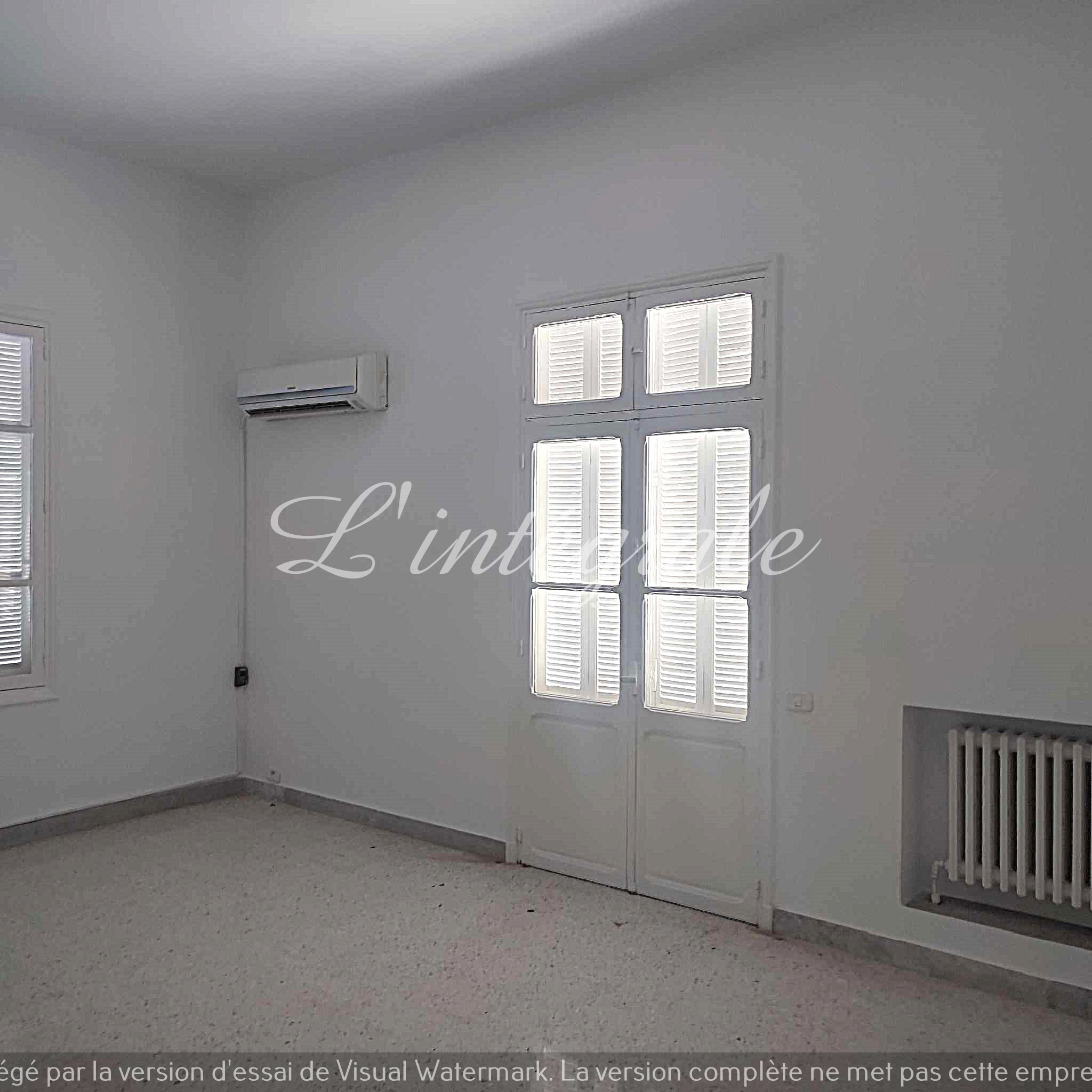 El Menzah Mutuelle Ville Location Maisons Une immense villa usage habitation ou commerciale