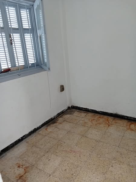 Bab Bhar Hedi Chaker Location Appart. 2 pices S1 vide lafayete