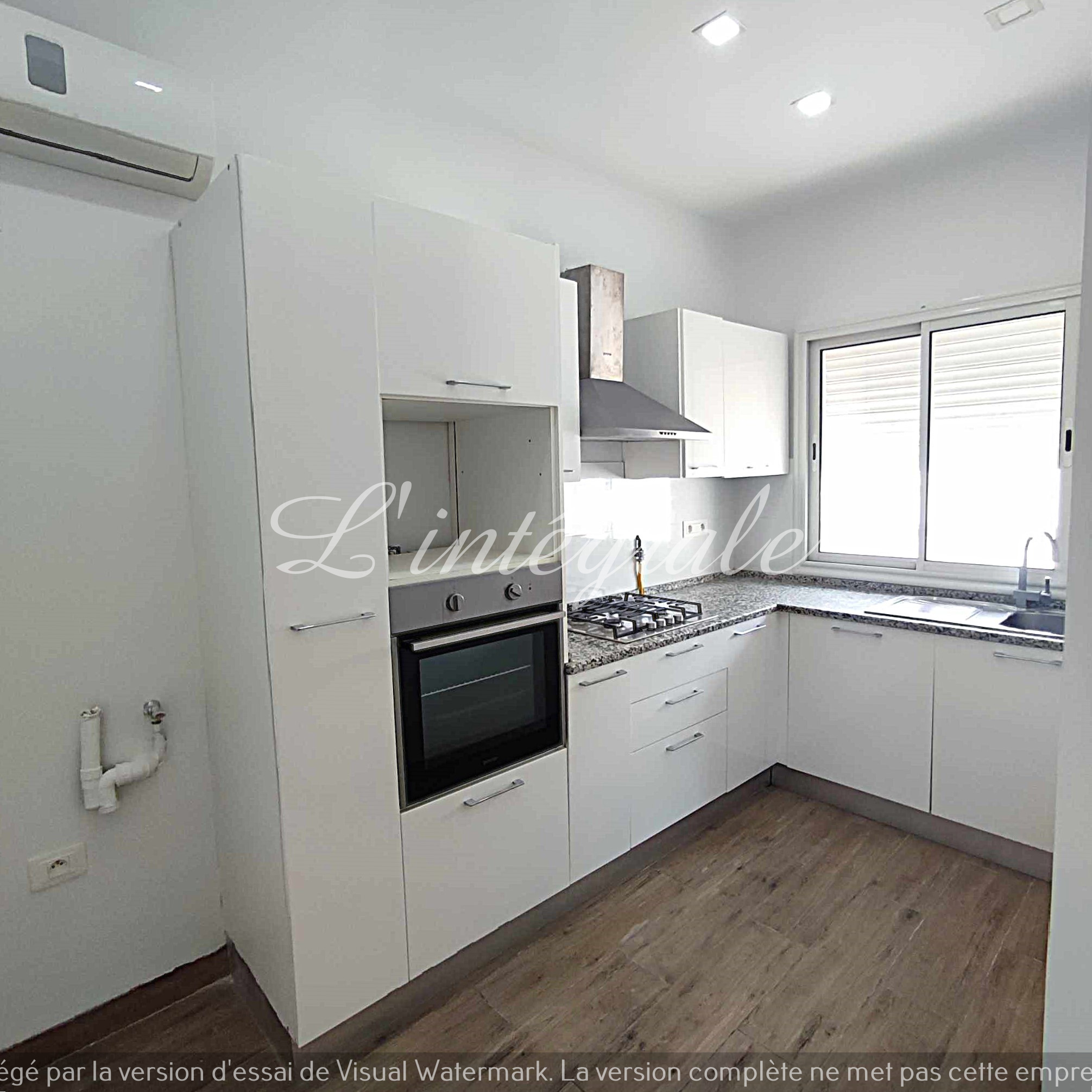 Ariana Ville Cite Ennasr 2 Location Appart. 2 pices Grand s1 haut standing avec terrasse