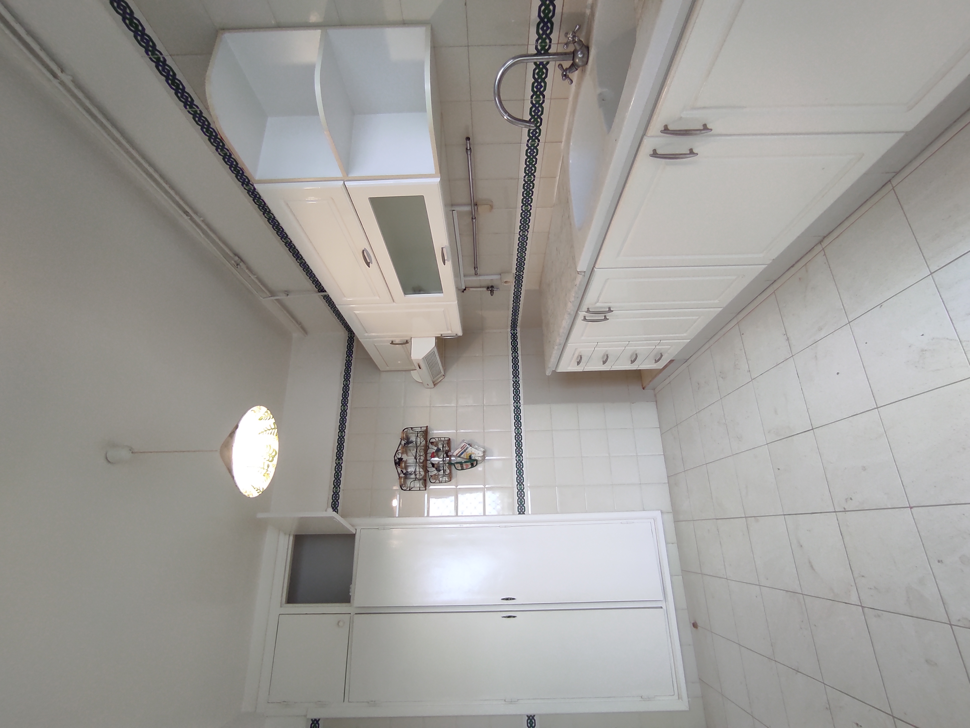 La Soukra Borj Louzir Vente Appart. 3 pices Appartement s3 ensoleill  behi ladgham