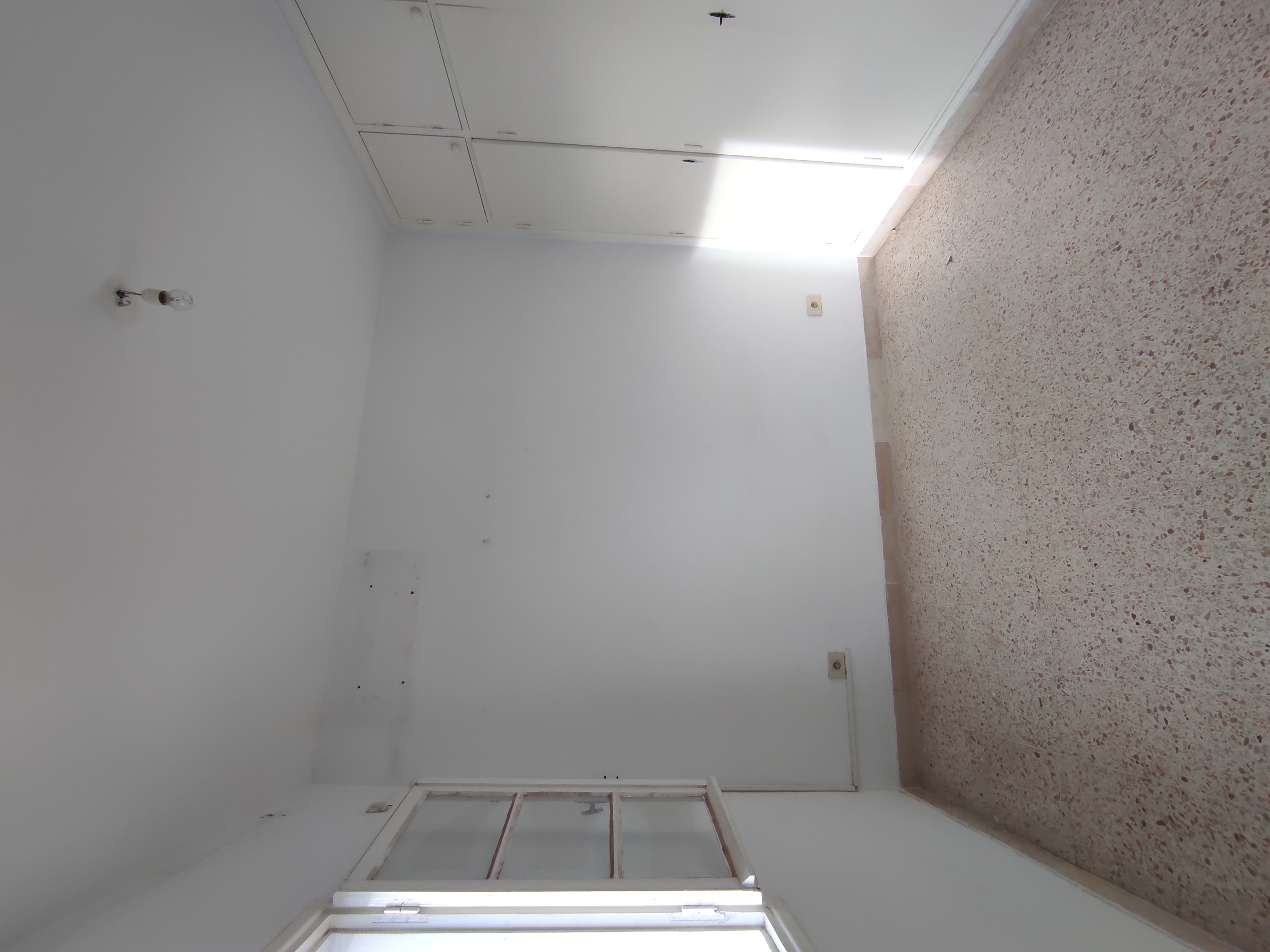 La Soukra Borj Louzir Vente Appart. 3 pices Appartement s3 ensoleill  behi ladgham