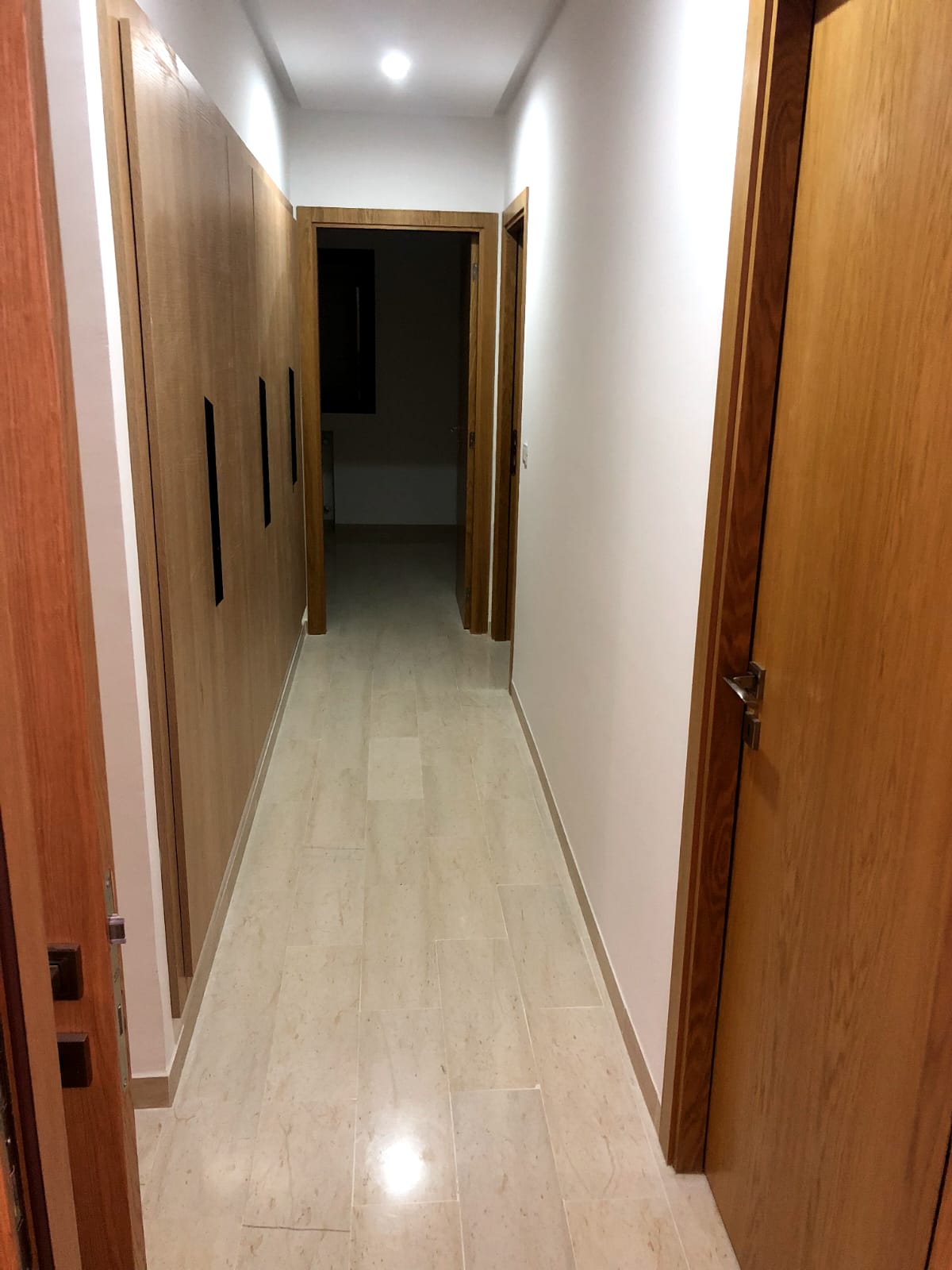 El Mourouj Residence Zahret El Mourouj Location Appart. 4 pices Appartemrnt