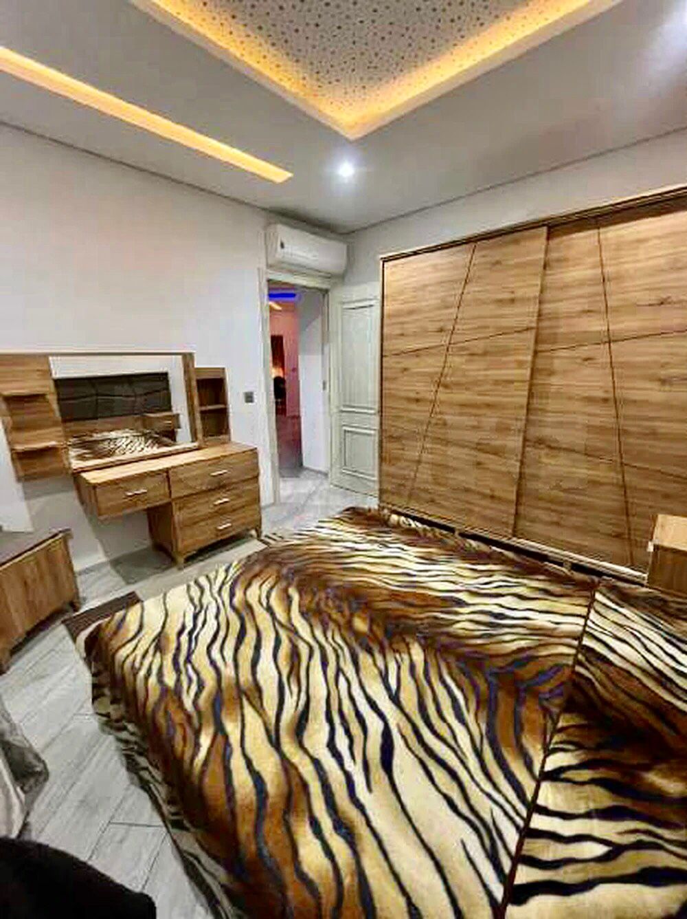 El Menzah El Menzah 9 Location Appart. 3 pices Appartement s2 meubl  menzah 9c