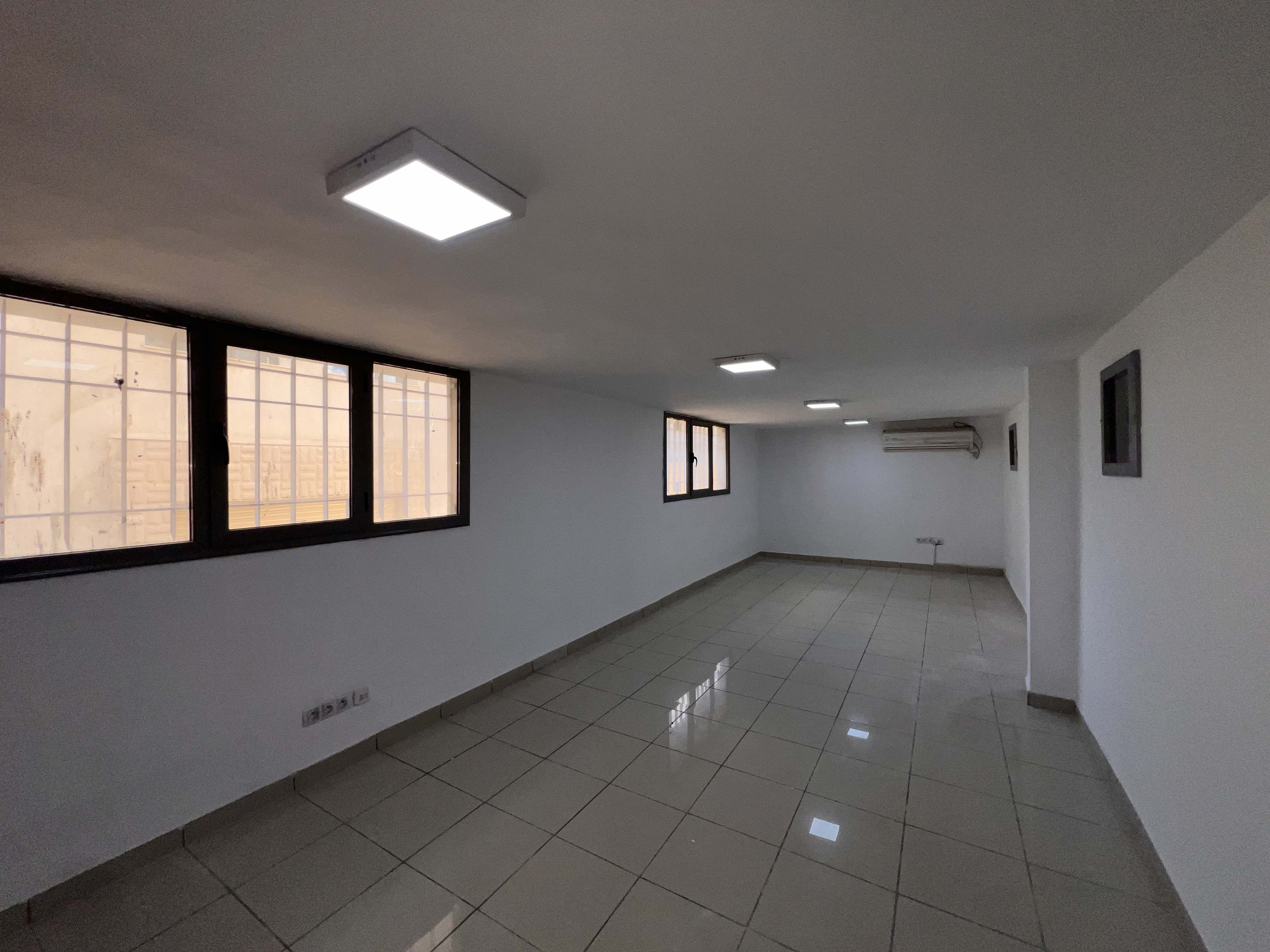 Megrine Sidi Rezig Location Surfaces Surface 1400m2  megrine sidi rzig