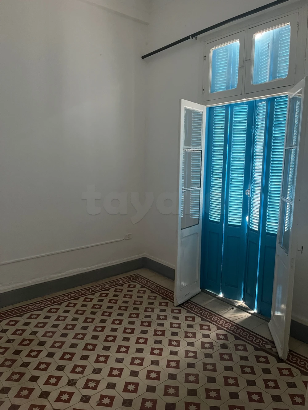 Bab Bhar Hedi Chaker Location Appart. 2 pices Appartement s1 vide laffayette