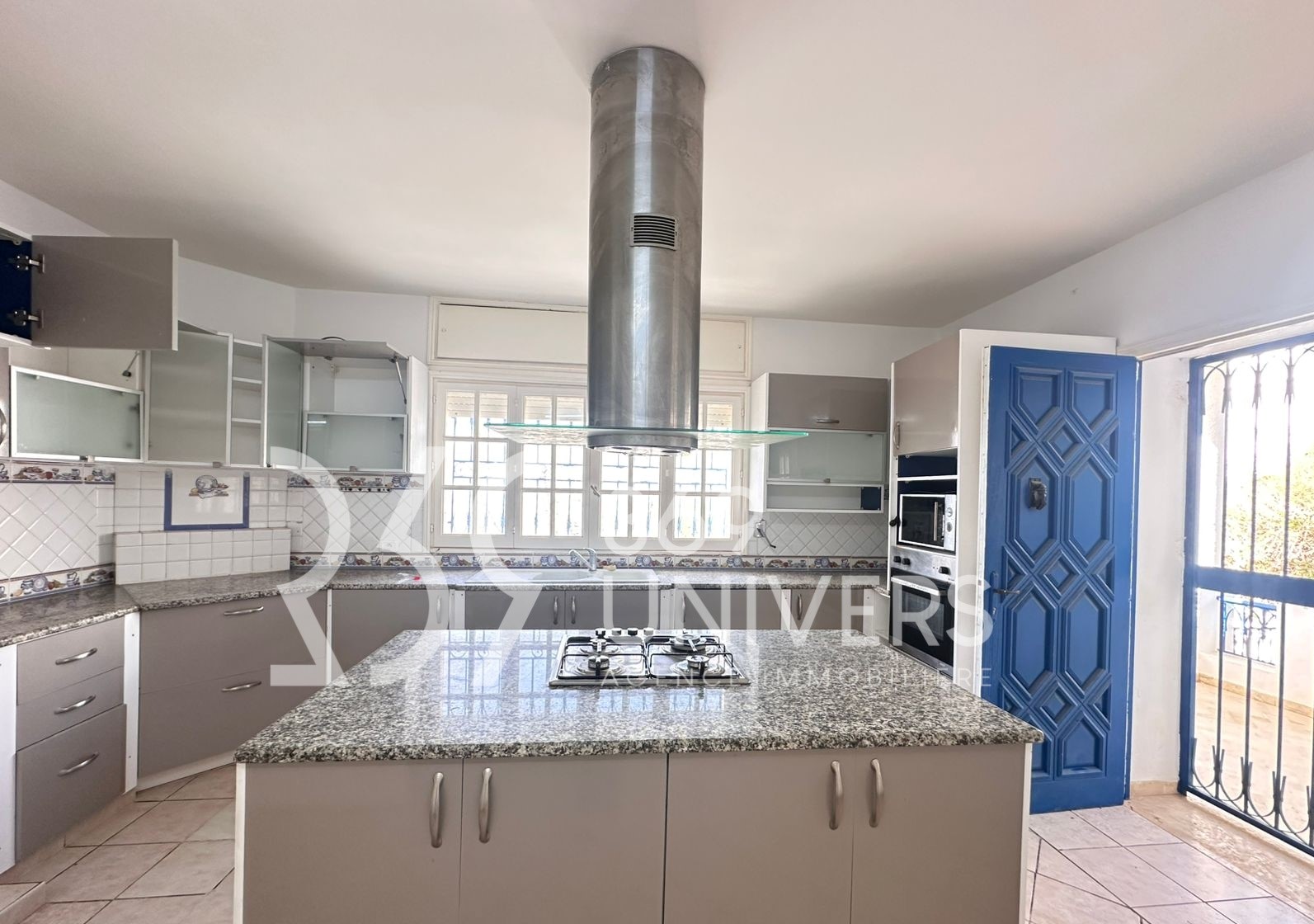 La Marsa Gammart Location Maisons Villa avec vue dgage  gammarth ref rh141