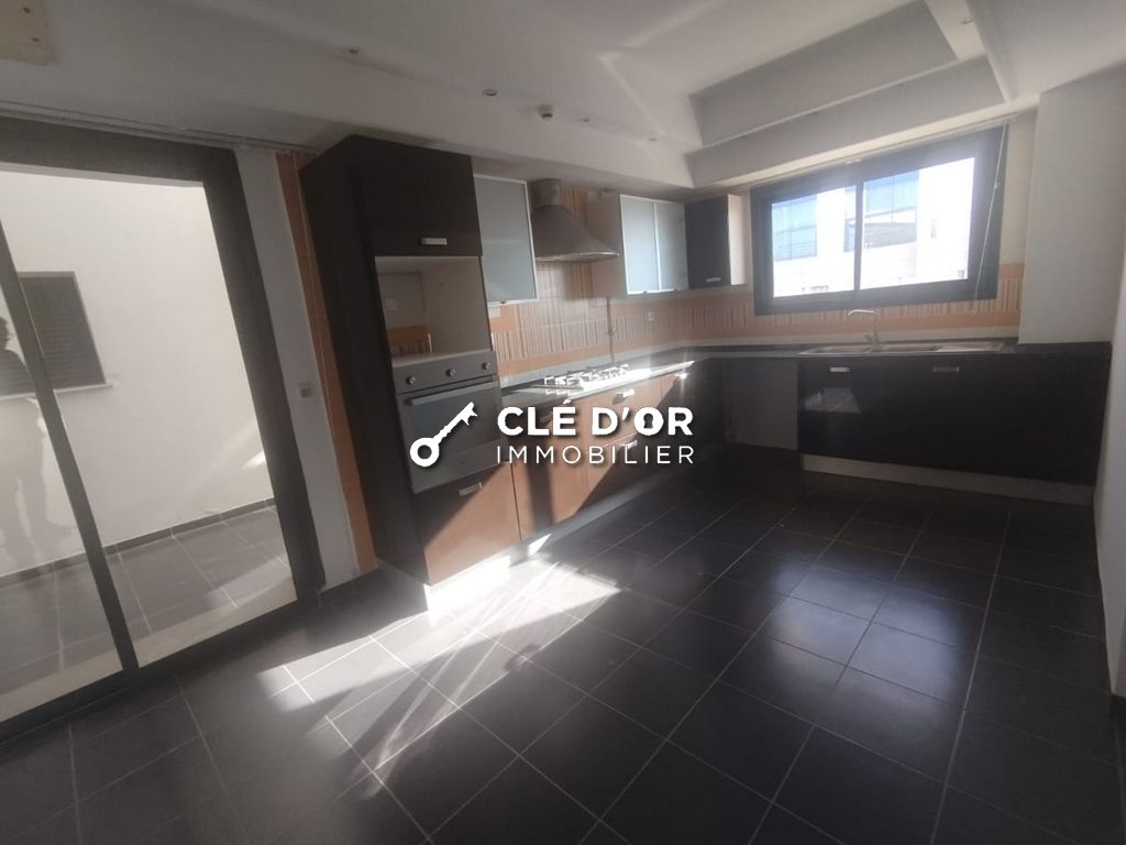 La Marsa Berge Du Lac Location Duplex Un duplex s4