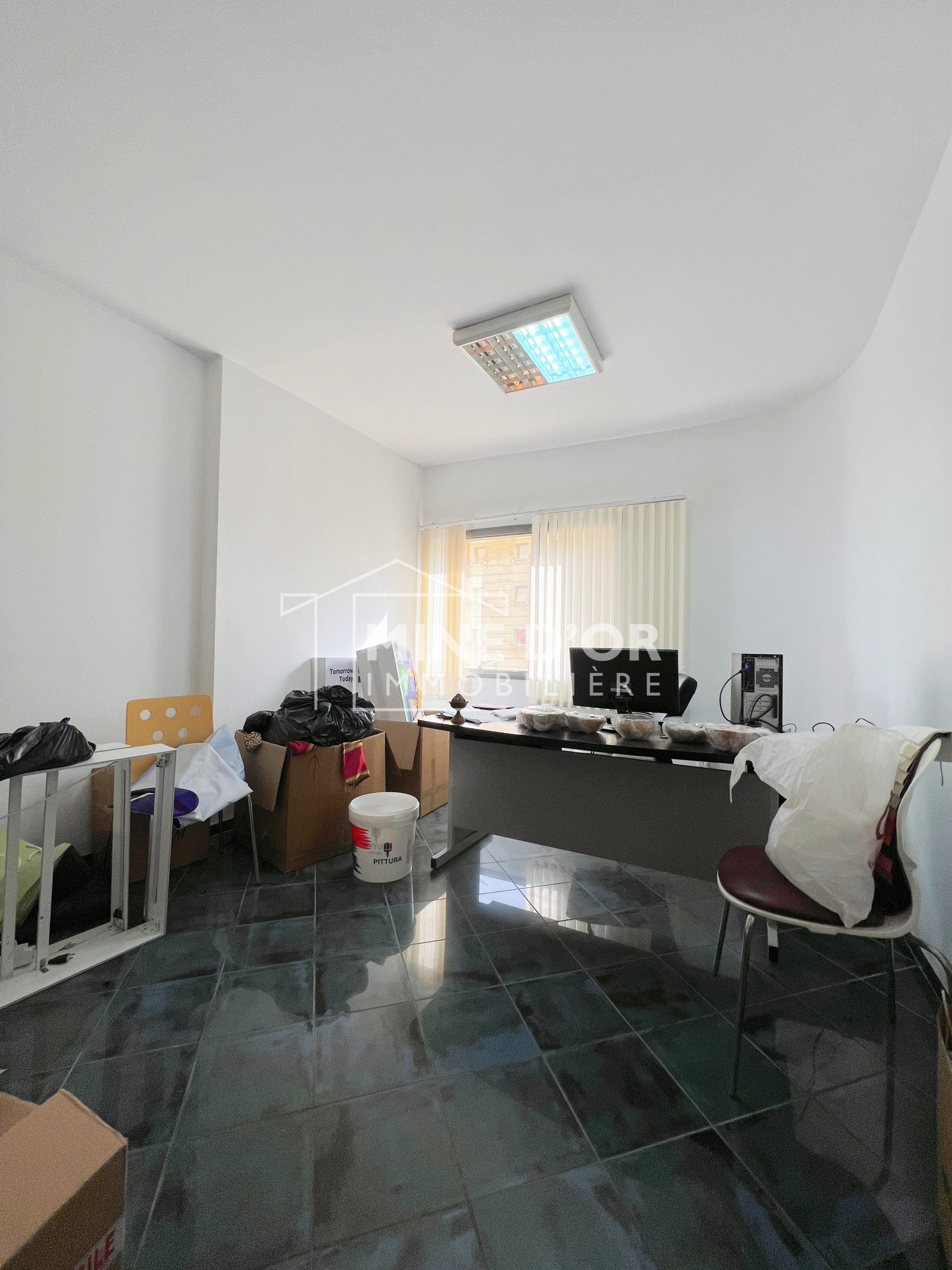 Bab Bhar Montplaisir Bureaux & Commerces Bureau Magnifique bureau en 4 espaces  monplaisir