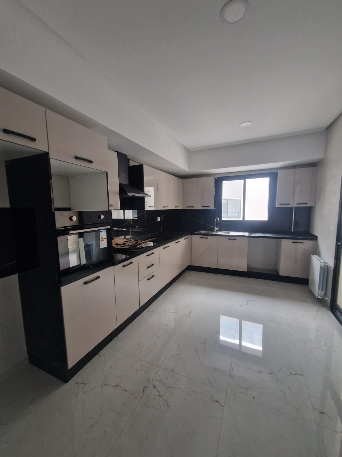 Ettadhamen Cite Ennasser Location Appart. 4 pices Appartement  cit enasseur
