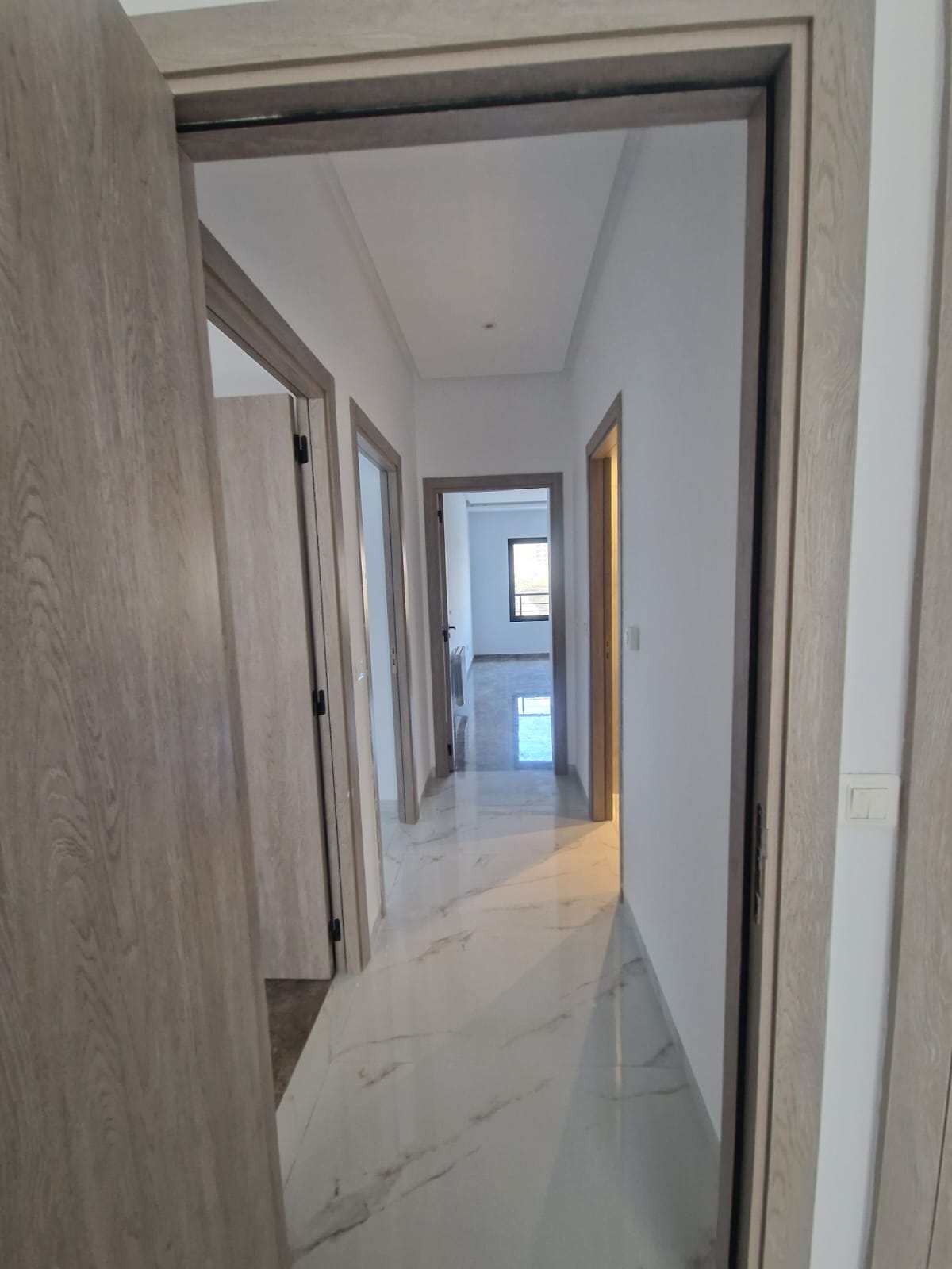 Ettadhamen Cite Ennasser Location Appart. 4 pices Appartement  cit enasseur