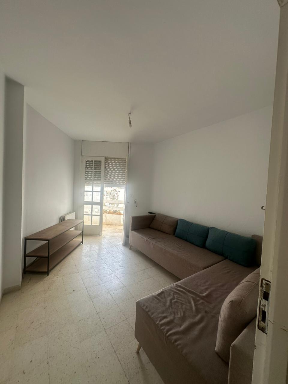 El Menzah El Manar 1 Vente Appart. 4 pices Un appartement en  s3  manar 1 monoprix