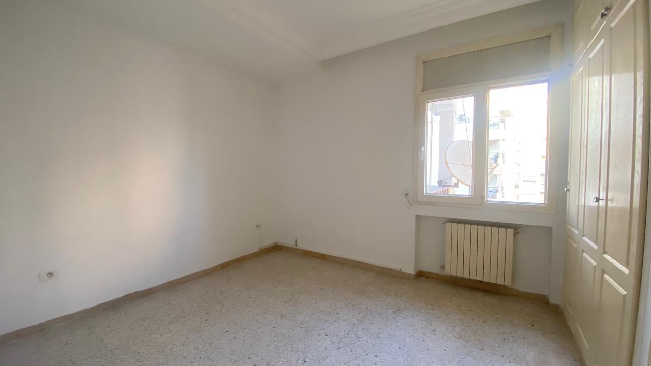 Ain Zaghouan Ain Zaghouan Vente Appart. 4 pices Apparemment s plus 3 hay el wehat